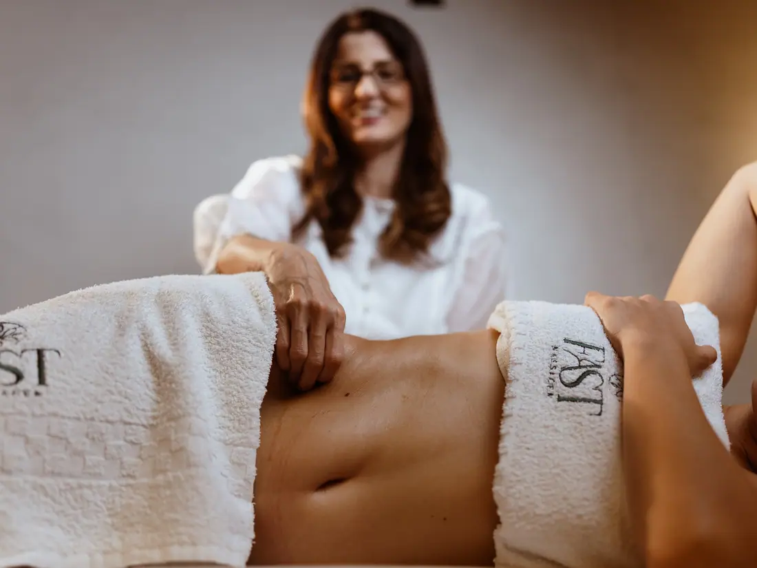 Lipo manual by Mayra Morais